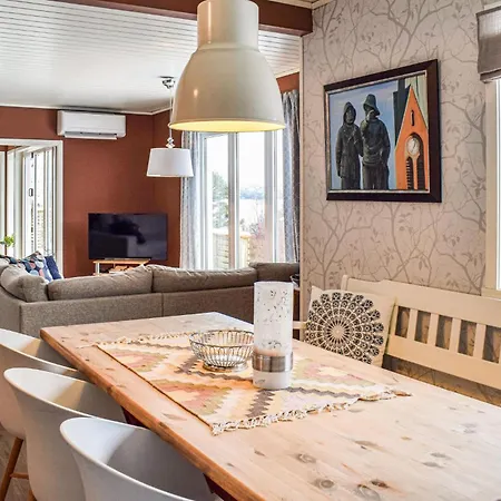 Amazing In With Wifi بيت للعطل Skånevik